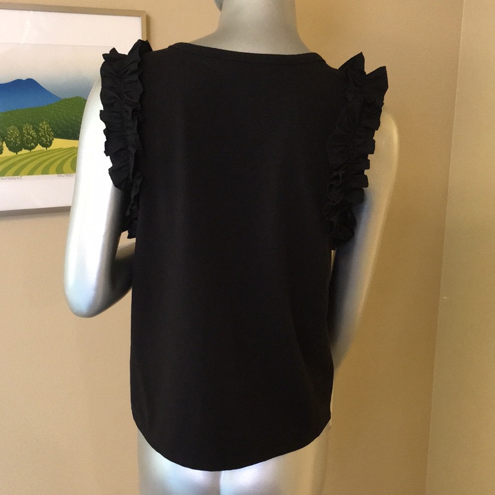 WHBM | Ruffle Trim Tank Color: black 🖤 - Picture 6 of 10